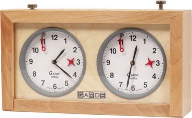 Horloge d’Echec Garde bois