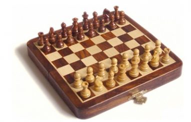 Jeu d’Echecs Coffre magnétique 18mm