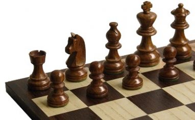 Jeu d’Echecs Edition 823 Brun 45mm