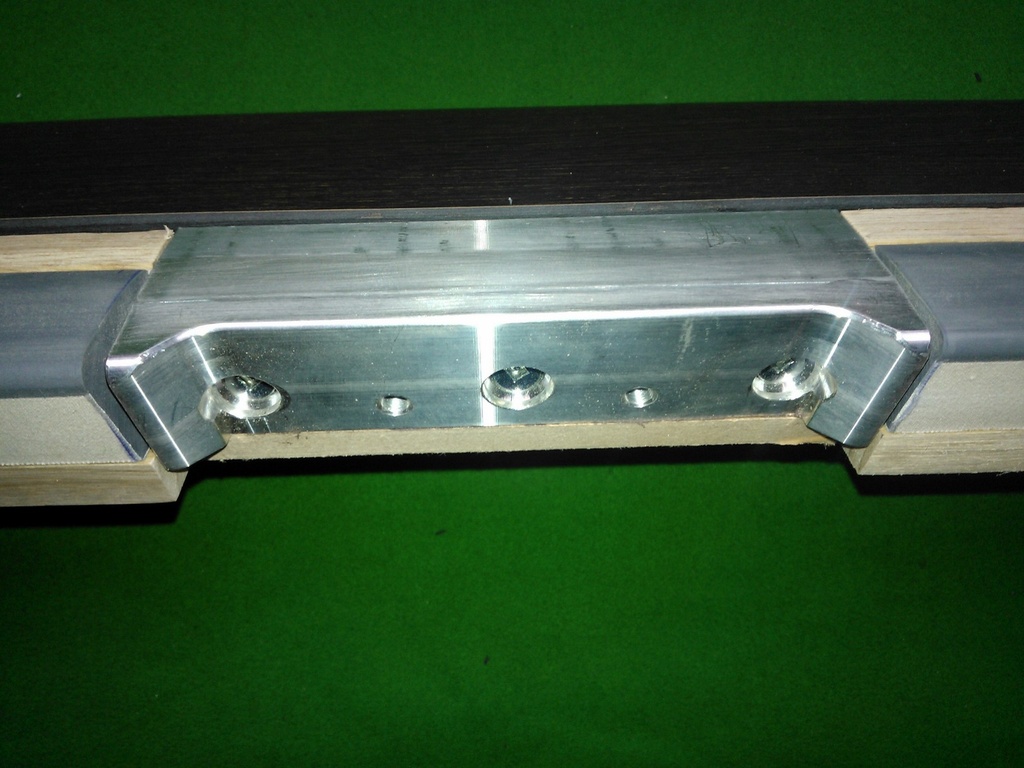 Pièce arrière aluminium pour clapettes - Image 6