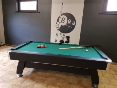 Table Pool Jupiter 8ft